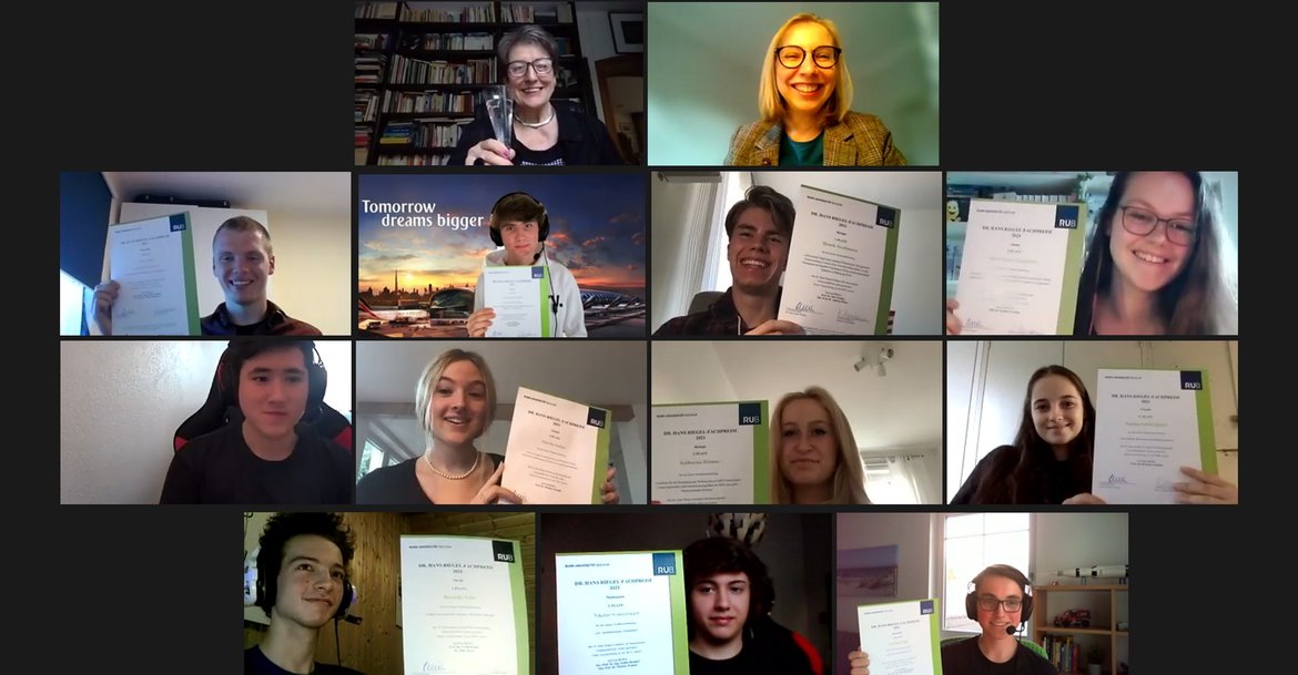 Verleihung Dr. Hans Riegel-Fachpreise 2021 an der RUB Fachpreise 2021 RUB